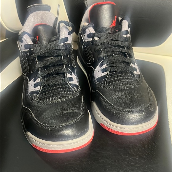 Air Jordan 4 Retro Black and Red Sneakers Pre School Size 3Y - Picture 17 of 17